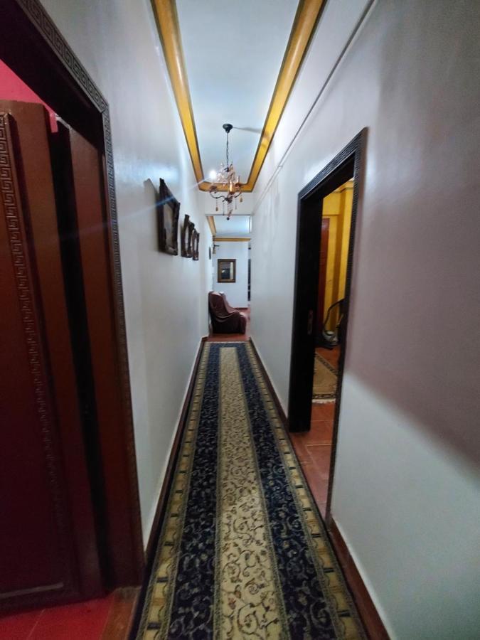 Al Moayad Near To Genina Mall, Abbas Al Akkad * Kairo