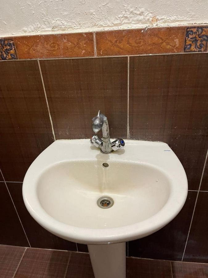 Al Moayad Near To Genina Mall, Abbas Al Akkad Apartment *